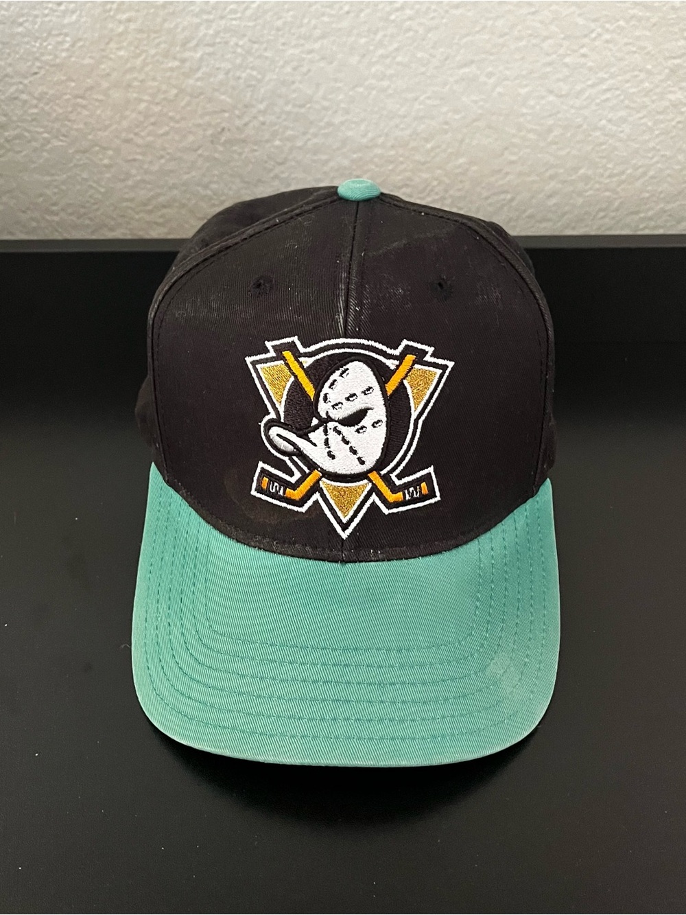 NHL Anaheim Mighty Ducks Snapback Hat